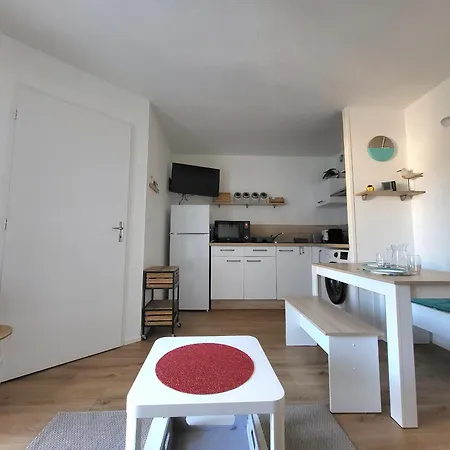 Pour 2, Balcon, Parking, Pres - Brevin L'ocean - Fr-1-364-176 Lejlighed *
